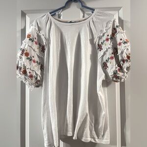 Boden White Short Sleeve Tee with Floral Embroidered Puff Sleeves
